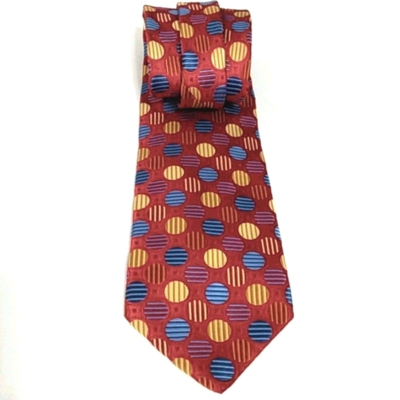 JOS A. BANK SIGNATURE COLLECTION RED SILK NECK TIE - Picture 1 of 8
